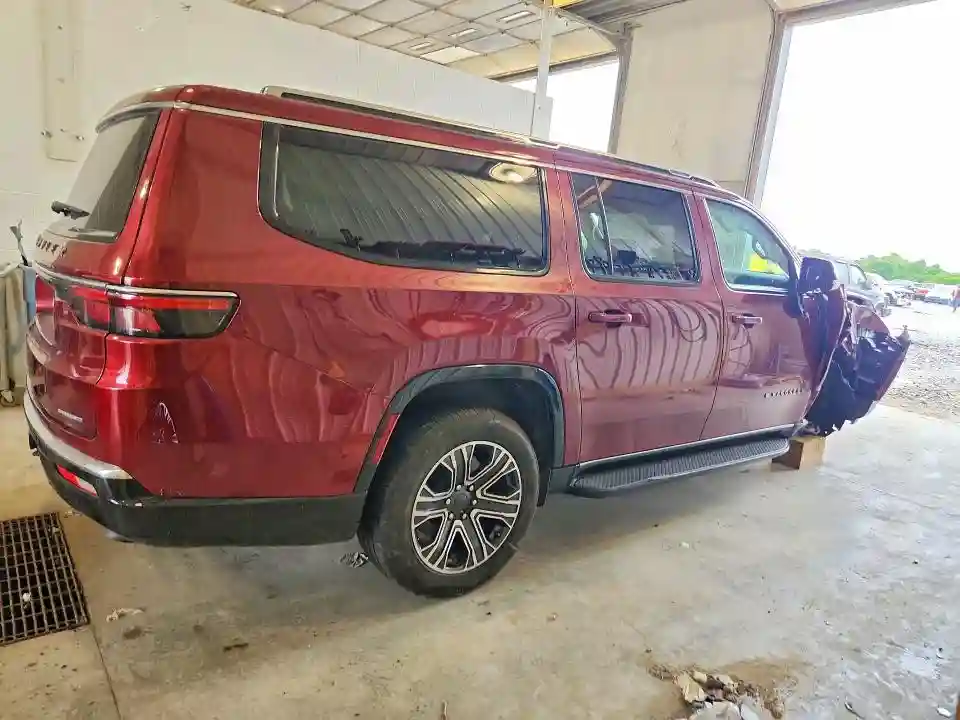 1C4SJSBP7RS131858 2024 JEEP WAGONEER-2