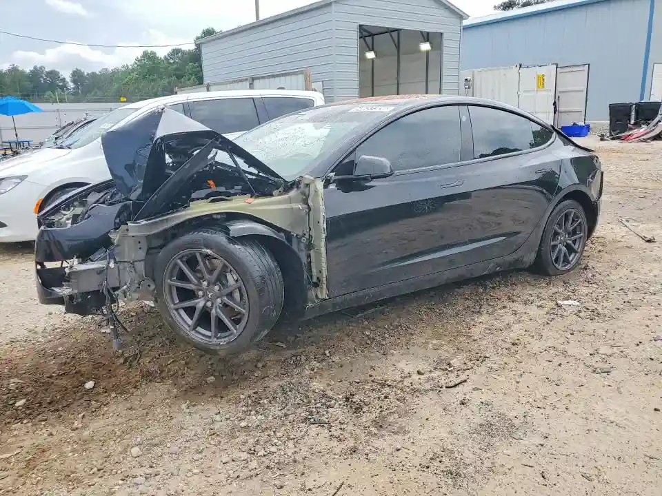 5YJ3E1EA5JF033035 2018 TESLA MODEL 3-0