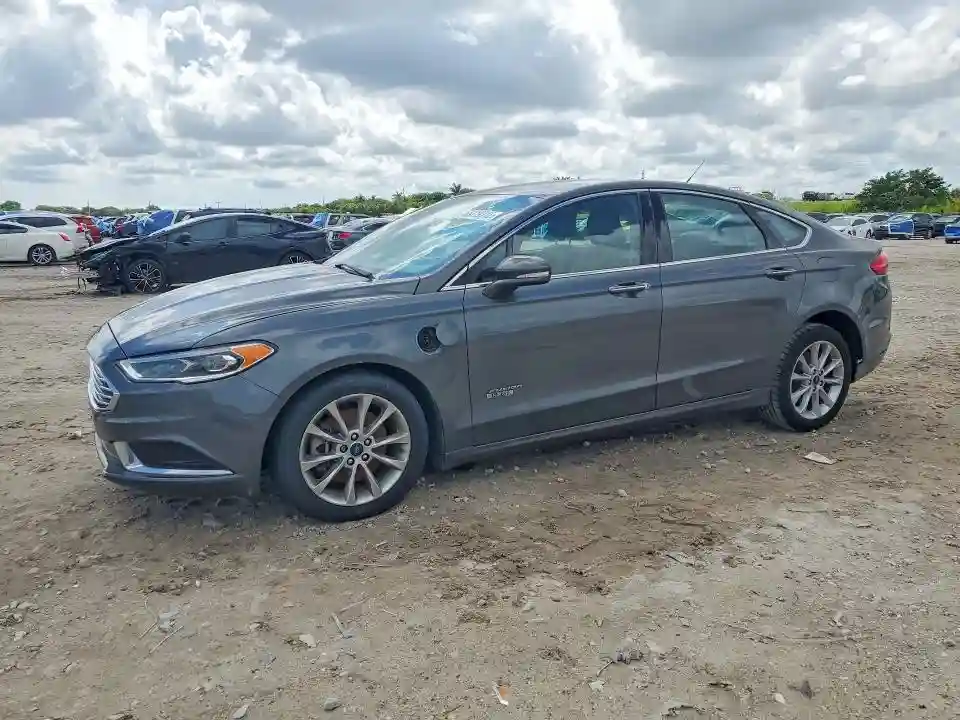 3FA6P0PU1JR130262 2018 FORD FUSION-0