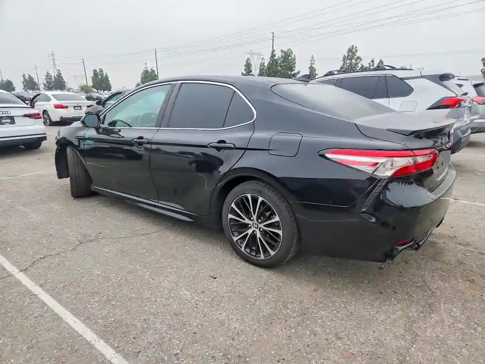 4T1B11HK3KU188876 2019 TOYOTA CAMRY-1