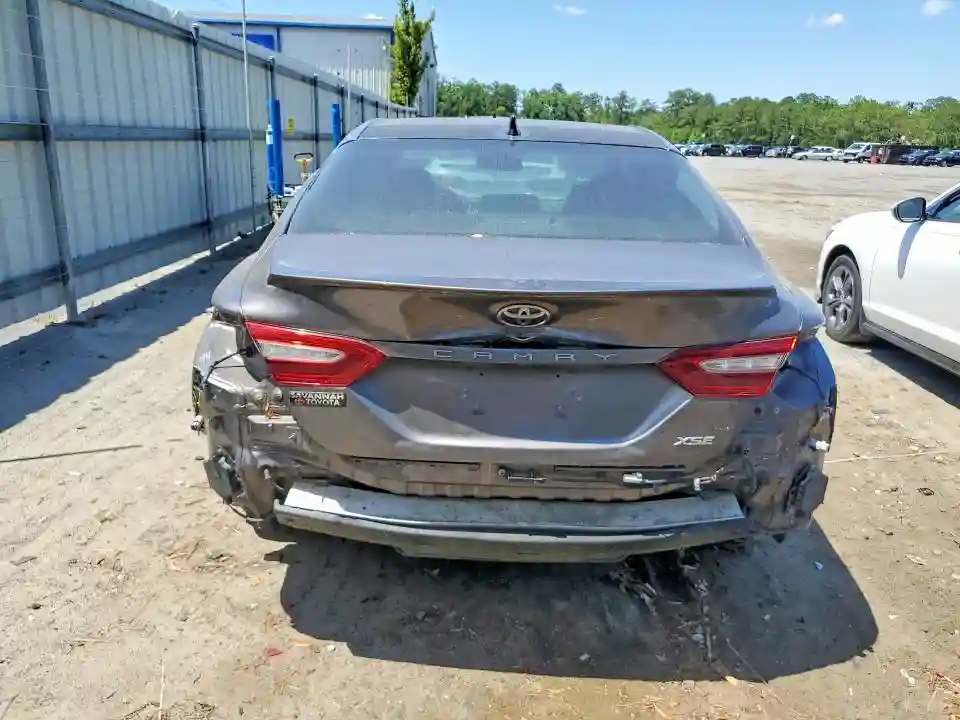 4T1B61HK5JU089640 2018 TOYOTA CAMRY XSE-5