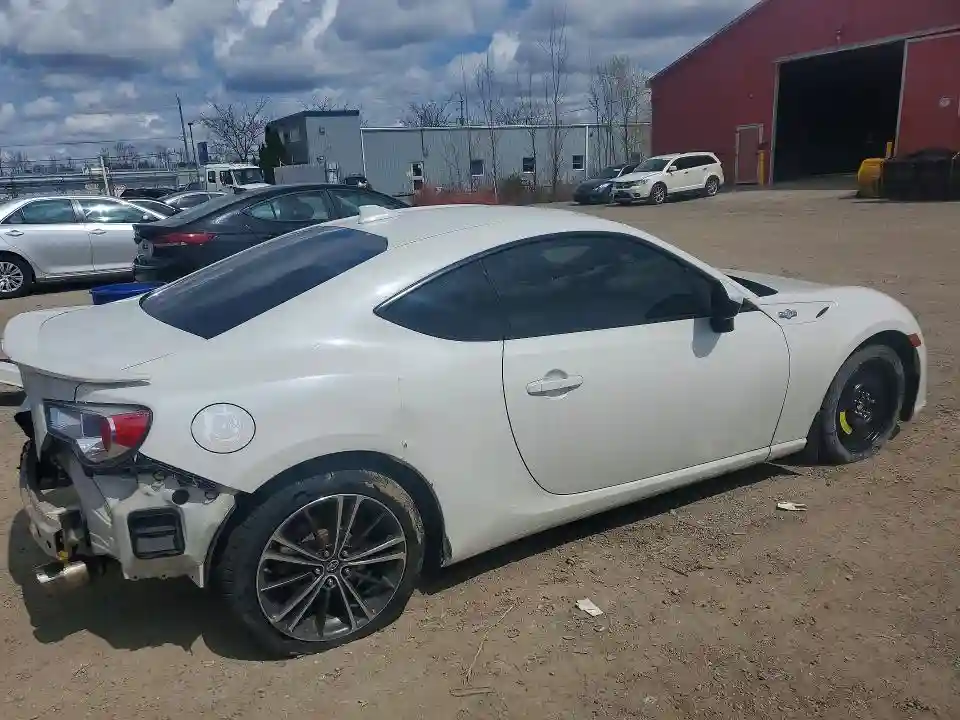 JF1ZNAA19F9701684 2015 SCION FRS-2