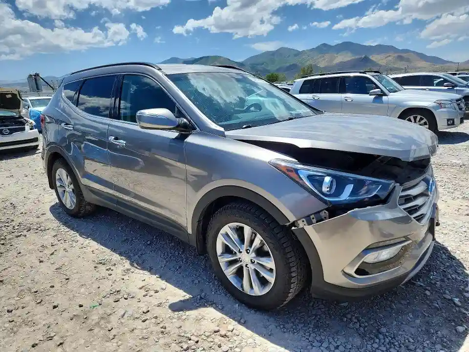 5XYZUDLA2JG527685 2018 HYUNDAI SANTA FE-3