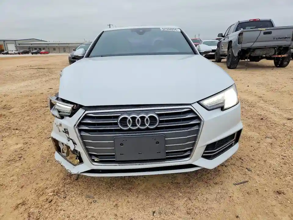 WAUKMAF4XHN057766 2017 AUDI A4-4