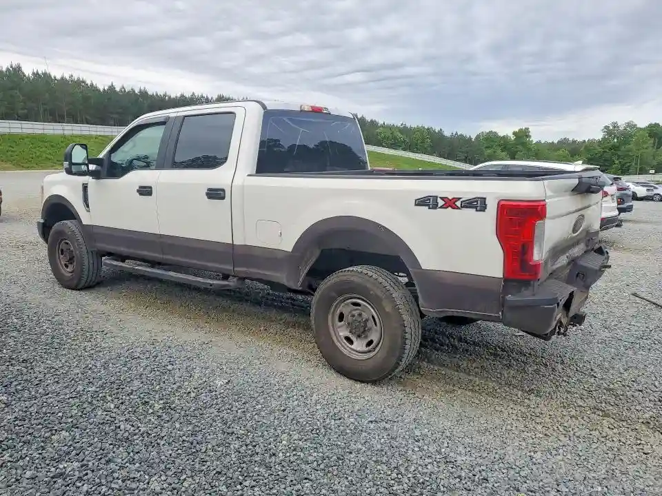 1FT7W2B63HEF24770 2017 FORD F250-1