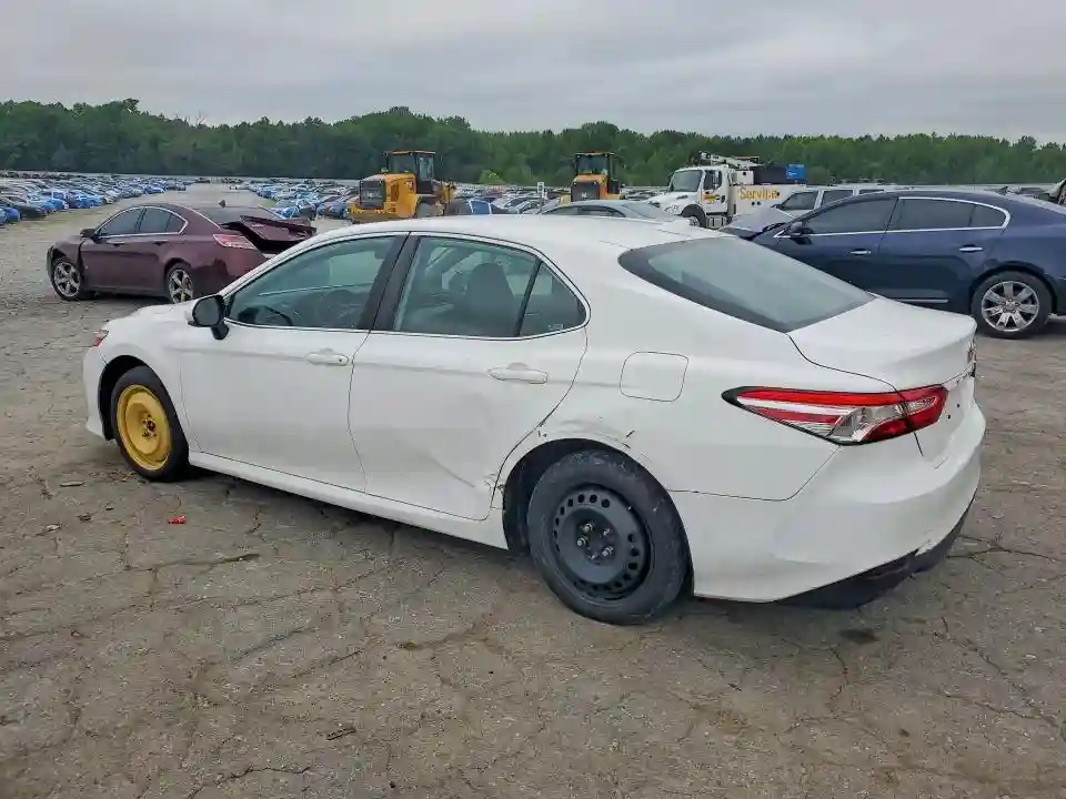 4T1C11AK8LU332986 2020 TOYOTA CAMRY-1