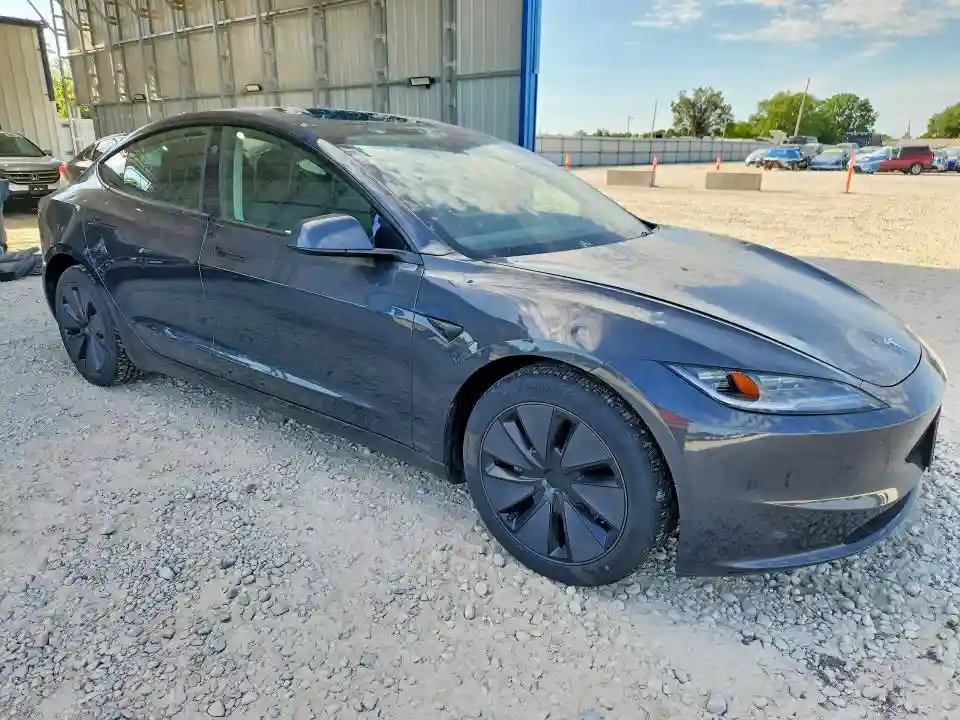 5YJ3E1EB4SF017466 2025 TESLA MODEL 3-3