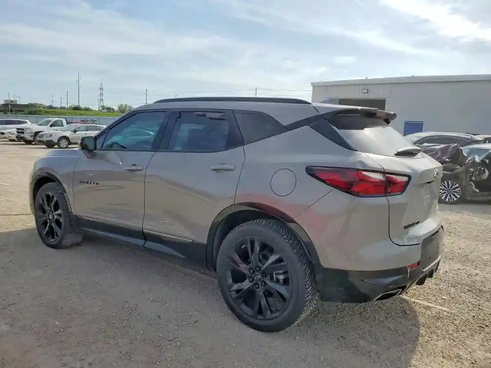 3GNKBKRS2MS529846 2021 CHEVROLET BLAZER-1