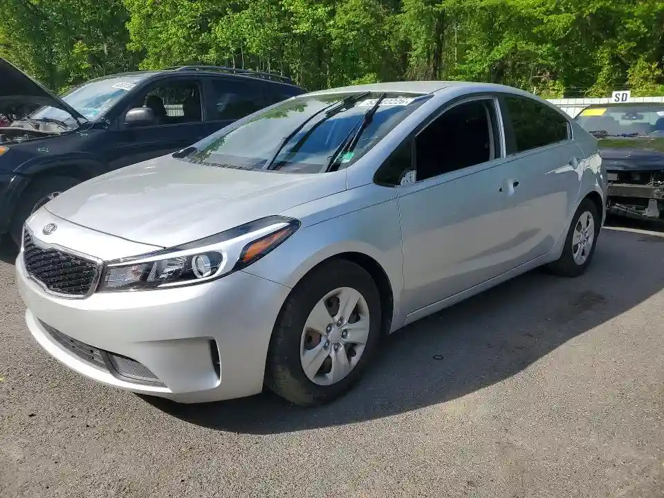 3KPFK4A73JE178100 2018 KIA FORTE-0