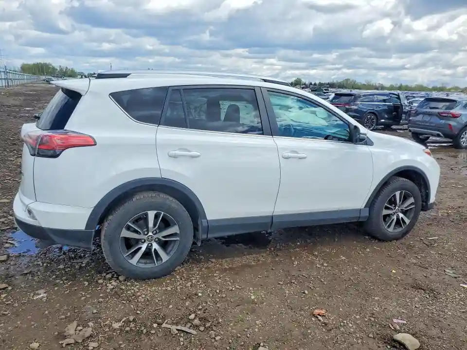 2T3WFREVXGW243502 2016 TOYOTA RAV4-2