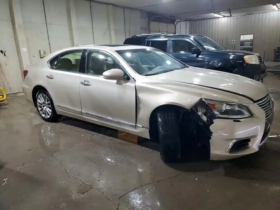 JTHBL5EF6F5134662 2015 LEXUS LS-3