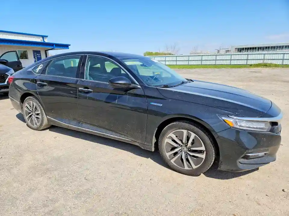 1HGCV3F90LA011263 2020 HONDA ACCORD-3