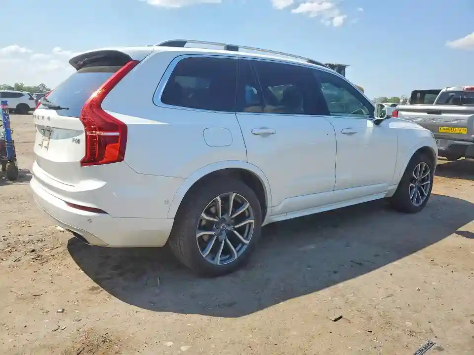 YV4A22PK4H1141464 2017 VOLVO XC90-2