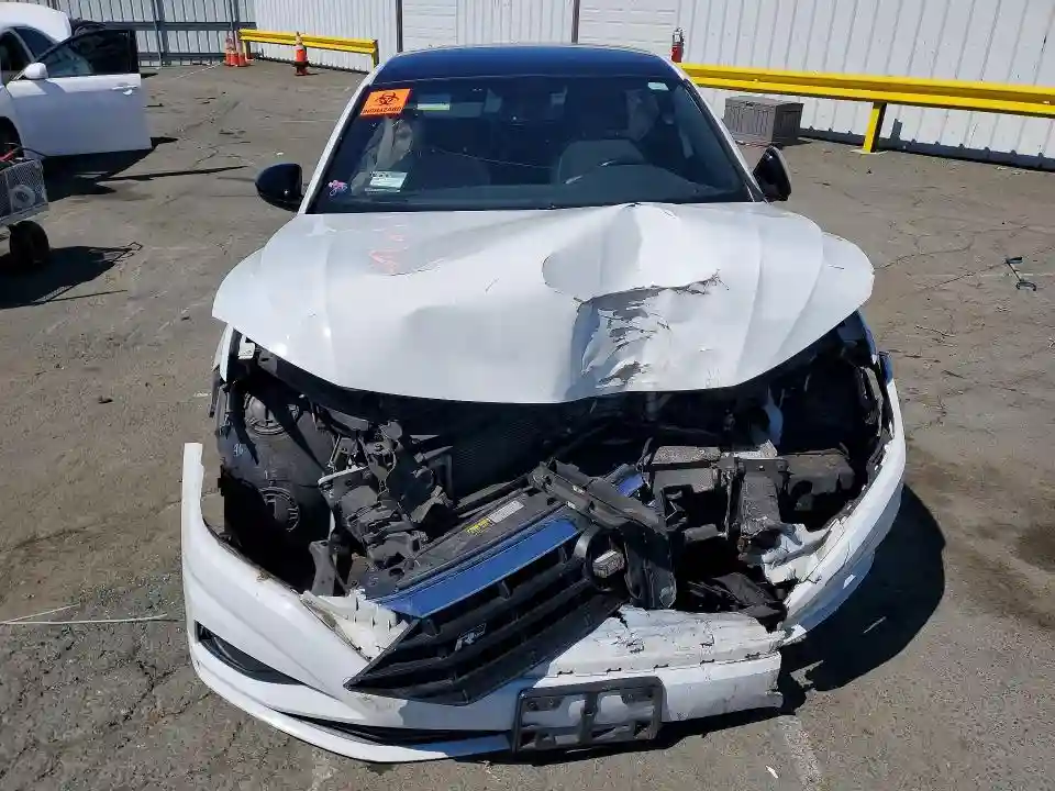 3VWC57BU3KM182460 2019 VOLKSWAGEN JETTA-4