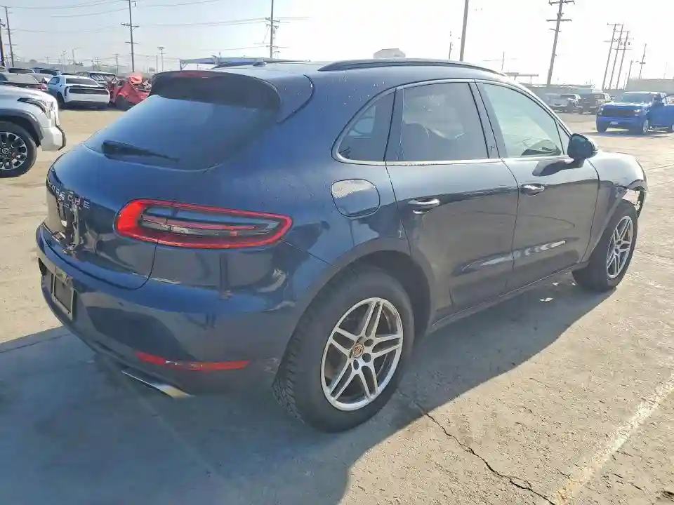 WP1AA2A51JLB08181 2018 PORSCHE MACAN-2