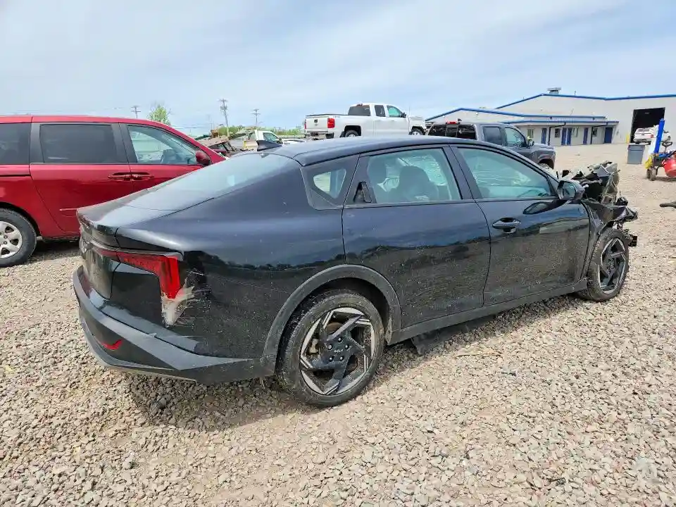 3KPFU4DE7SE056944 2025 KIA K4 EX-4