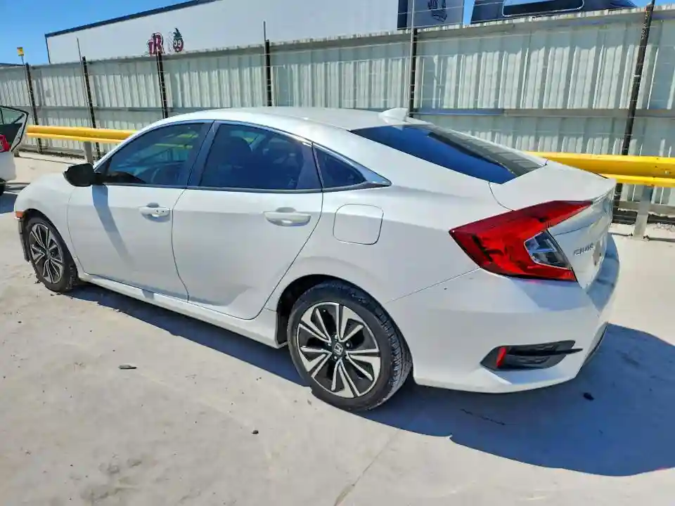 19XFC1F3XGE206744 2016 HONDA CIVIC-1