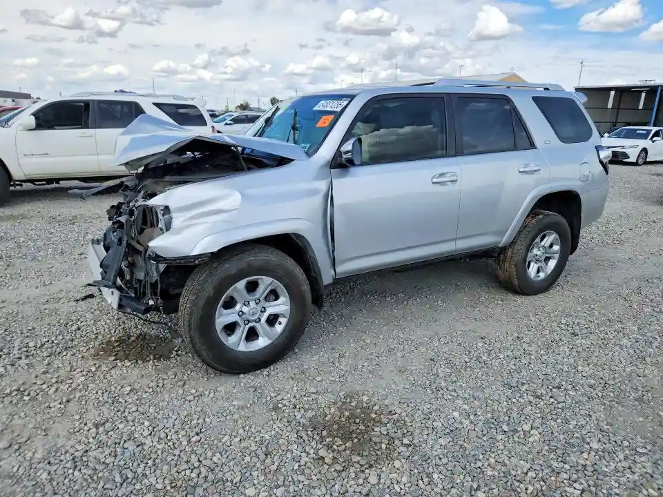 JTEBU5JR3J5543236 2018 TOYOTA 4RUNNER-0