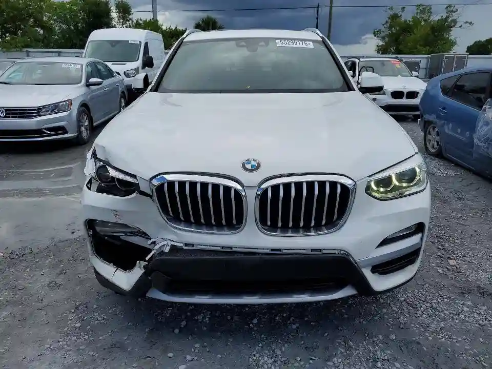 5UXTR7C50KLR44688 2019 BMW X3-4