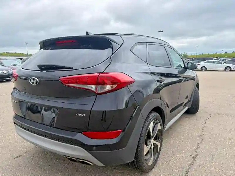 KM8J3CA2XJU794296 2018 HYUNDAI TUCSON-3