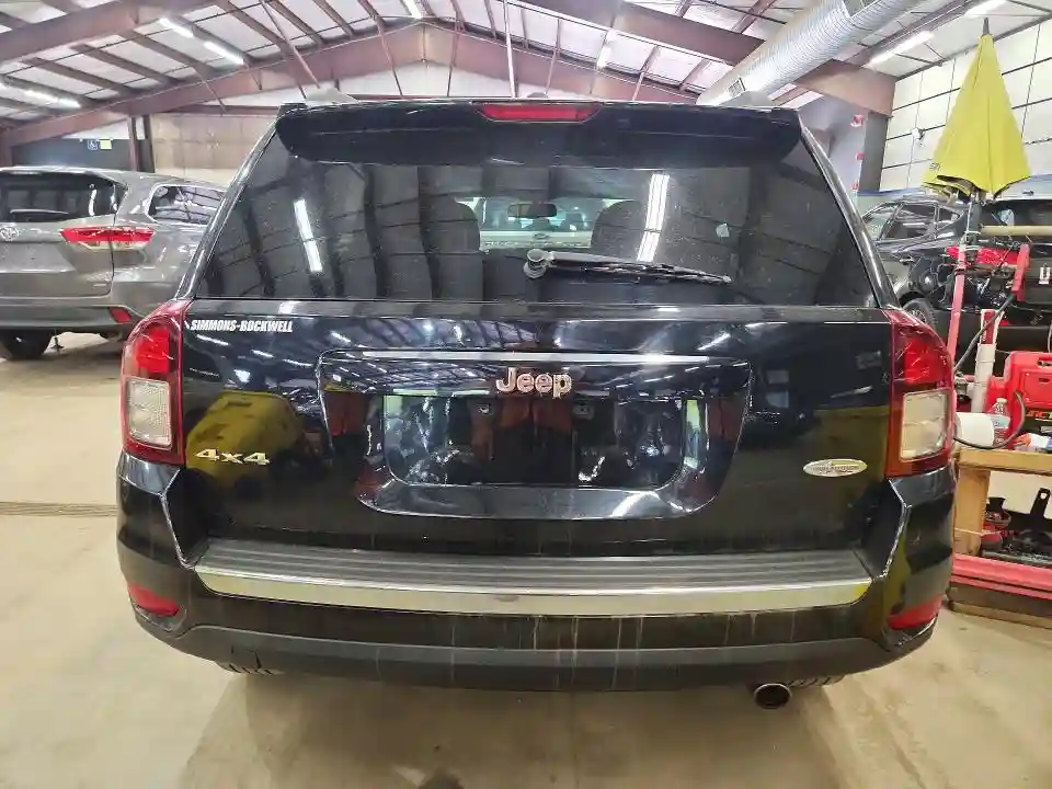1C4NJDEB7GD723934 2016 JEEP COMPASS-5
