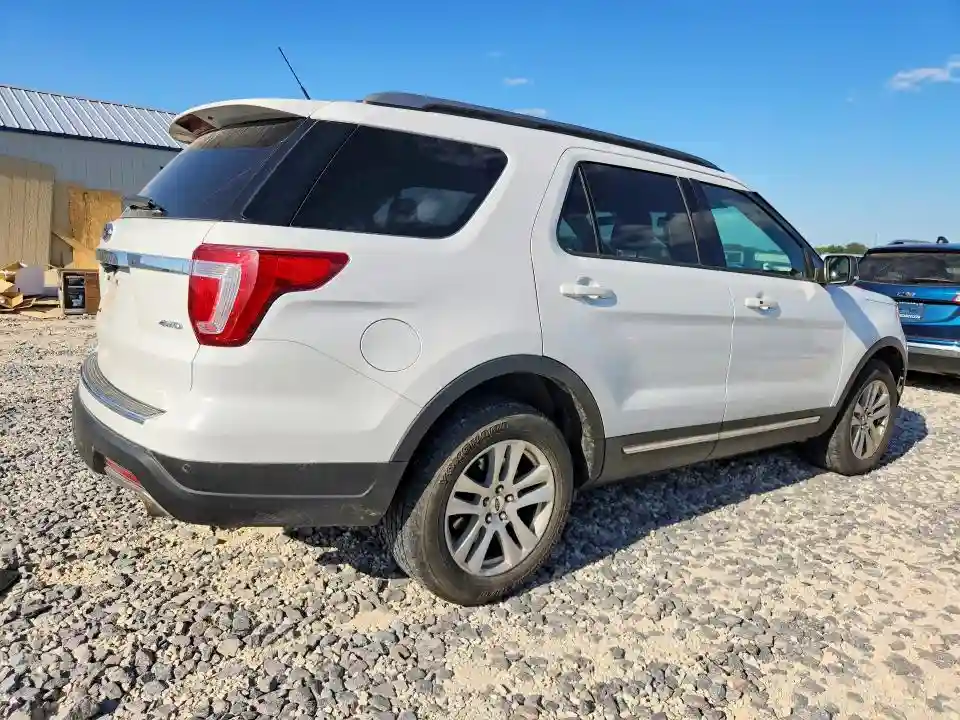 1FM5K8D83JGB81310 2018 FORD EXPLORER-2