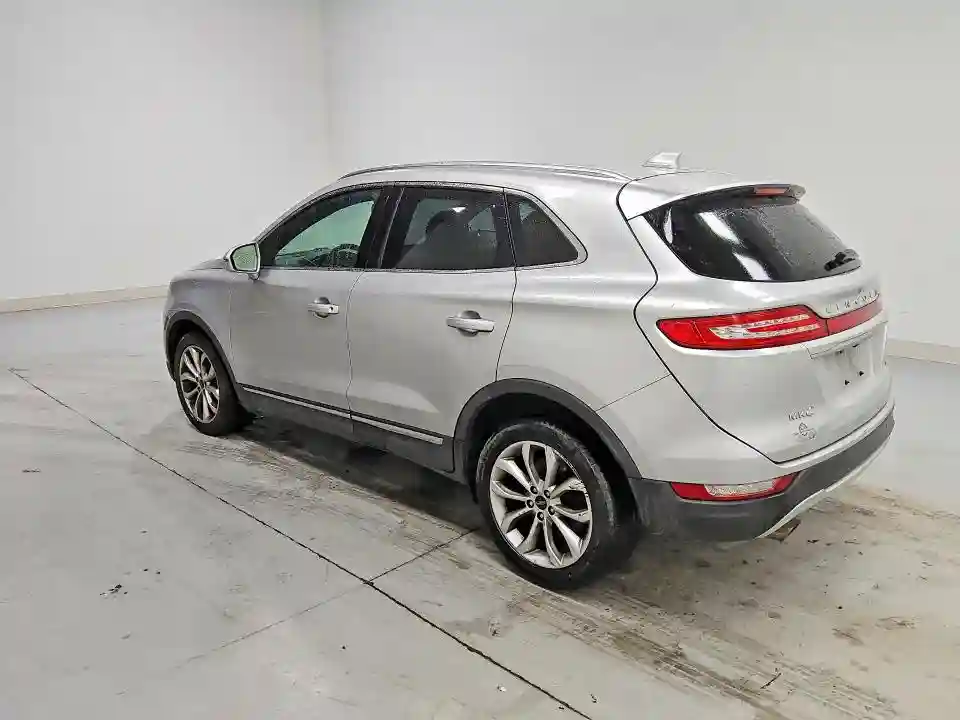 5LMCJ2D97KUL44296 2019 LINCOLN MKC-1