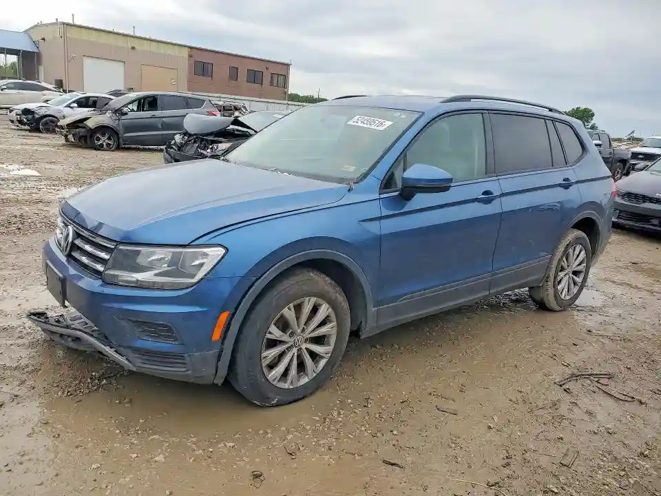 3VV1B7AX7JM108621 2018 VOLKSWAGEN TIGUAN-0