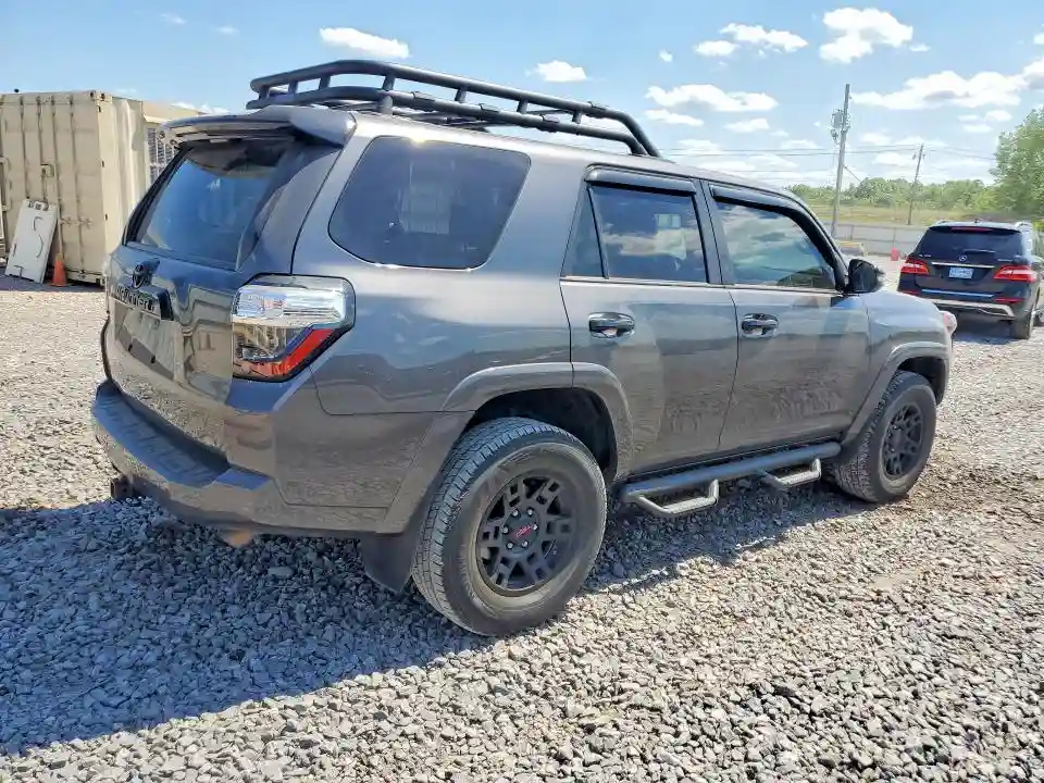 JTEHU5JR7M5856742 2021 TOYOTA 4RUNNER-2