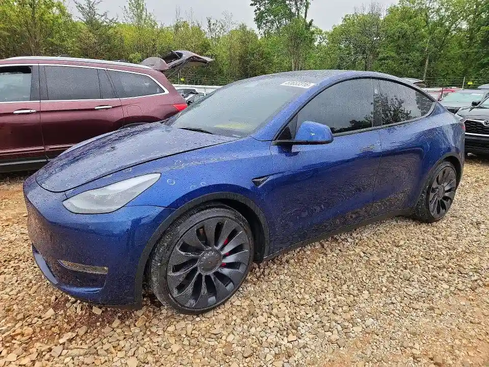7SAYGDEF7SA342679 2025 TESLA MODEL Y-0