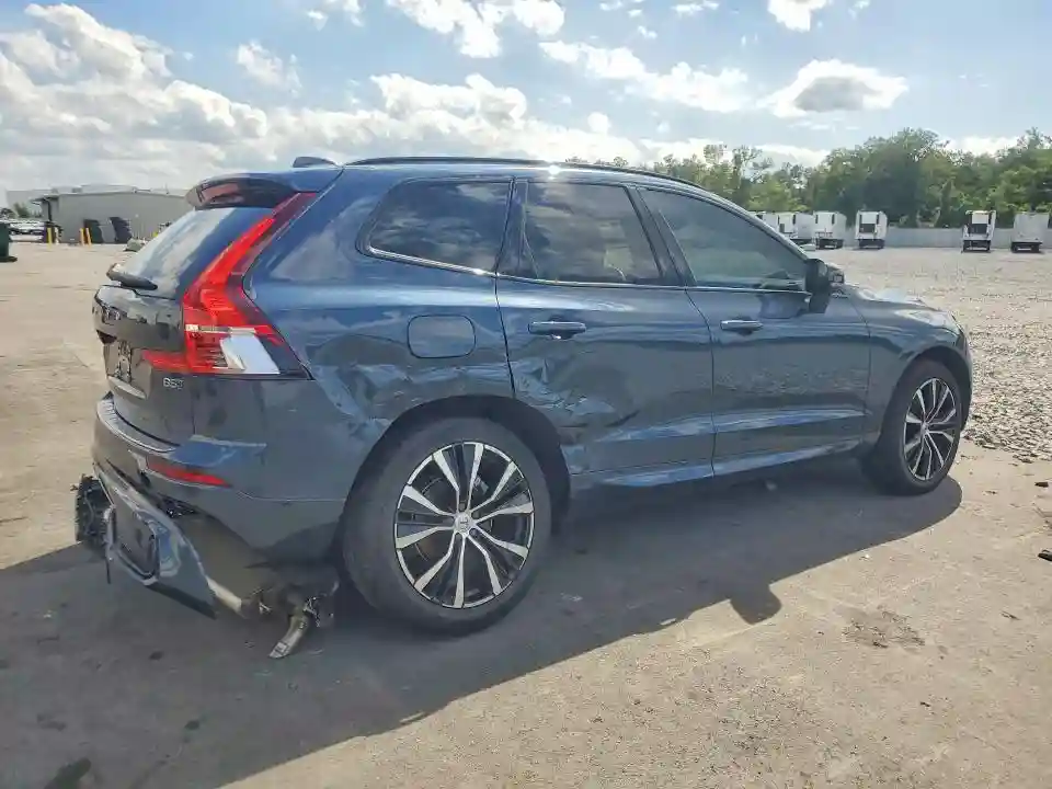 YV4M12RCXS1225401 2025 VOLVO XC60-2