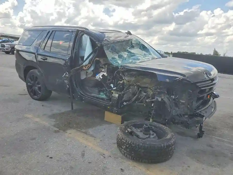 1GNSKTKL5MR236566 2021 CHEVROLET TAHOE-3