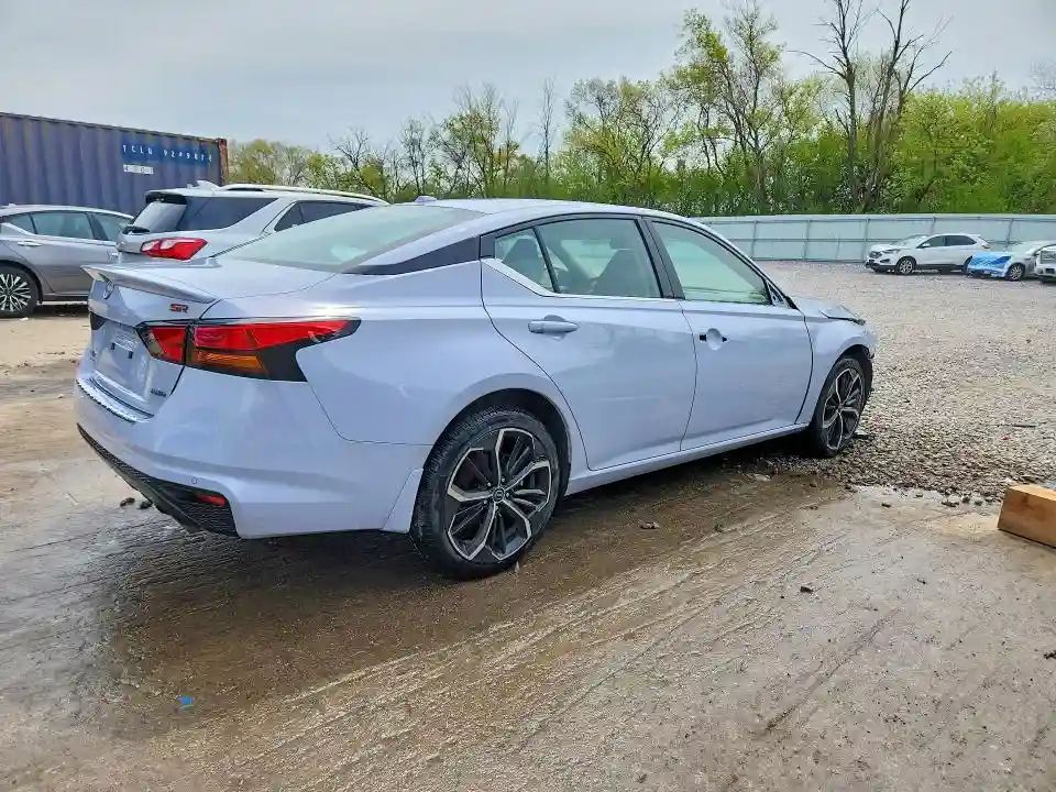 1N4BL4CW5PN412327 2023 NISSAN ALTIMA-2