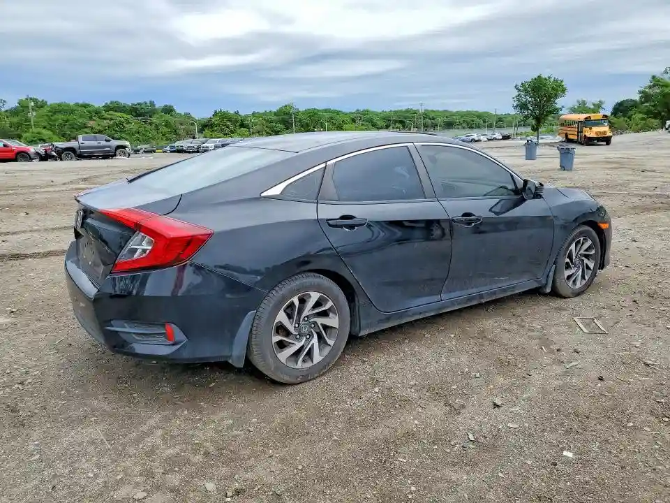 2HGFC2F79GH511361 2016 HONDA CIVIC-2