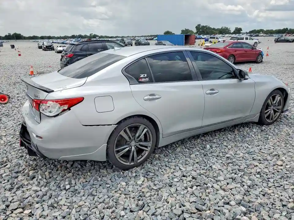 JN1EV7AP6GM306461 2016 INFINITI Q50-2