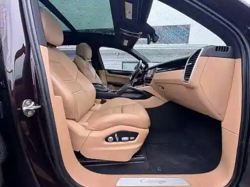 WP1AA2AY2MDA03187 2021 PORSCHE CAYENNE-4