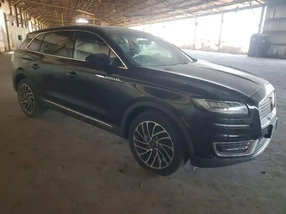2LMPJ6K94KBL28632 2019 LINCOLN NAUTILUS-3