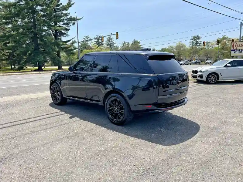 SALKP9E76PA013511 2023 LAND ROVER RANGEROVER-2