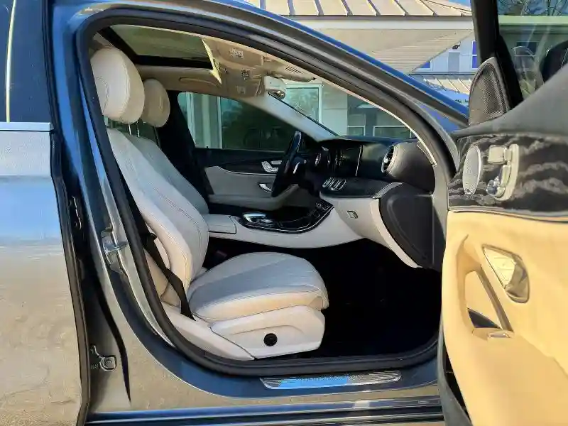 WDDZH6GB9HA239374 2017 MERCEDES-BENZ E-CLASS-4