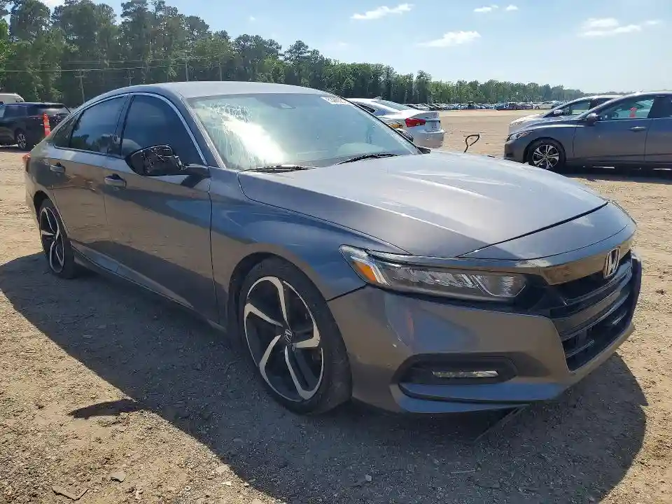 1HGCV1F3XJA056272 2018 HONDA ACCORD-3