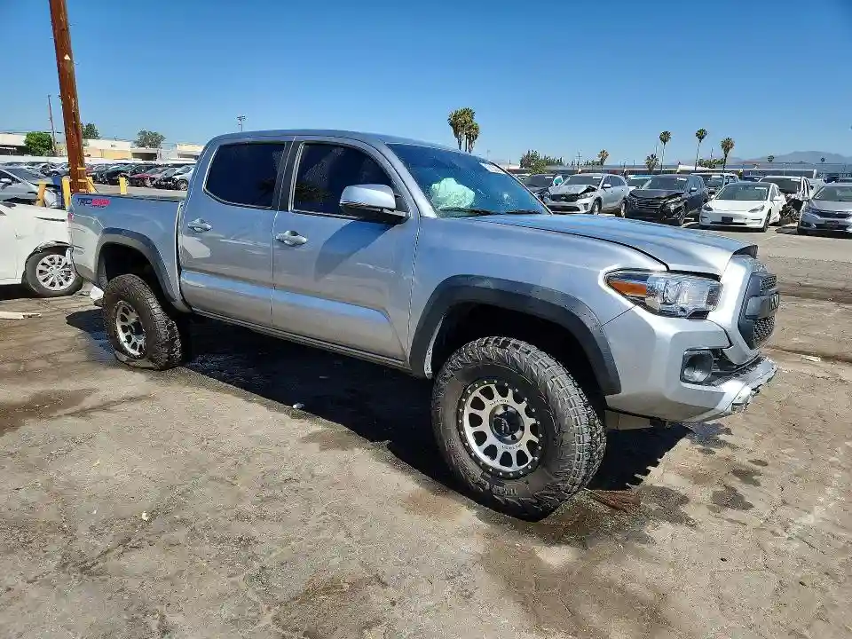 3TMCZ5AN1PM607011 2023 TOYOTA TACOMA-3