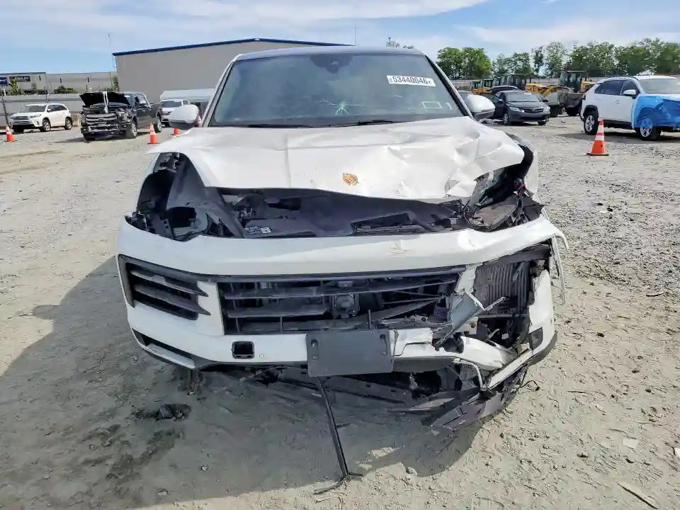 WP1BA2AY1RDA56488 2024 PORSCHE CAYENNE-4
