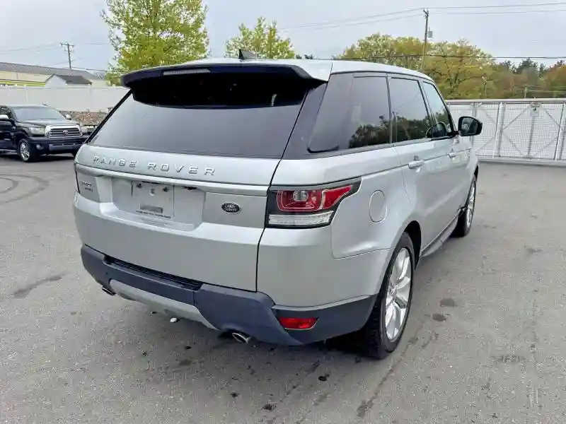 SALWR2FK1HA128878 2017 LAND ROVER RANGEROVER-2