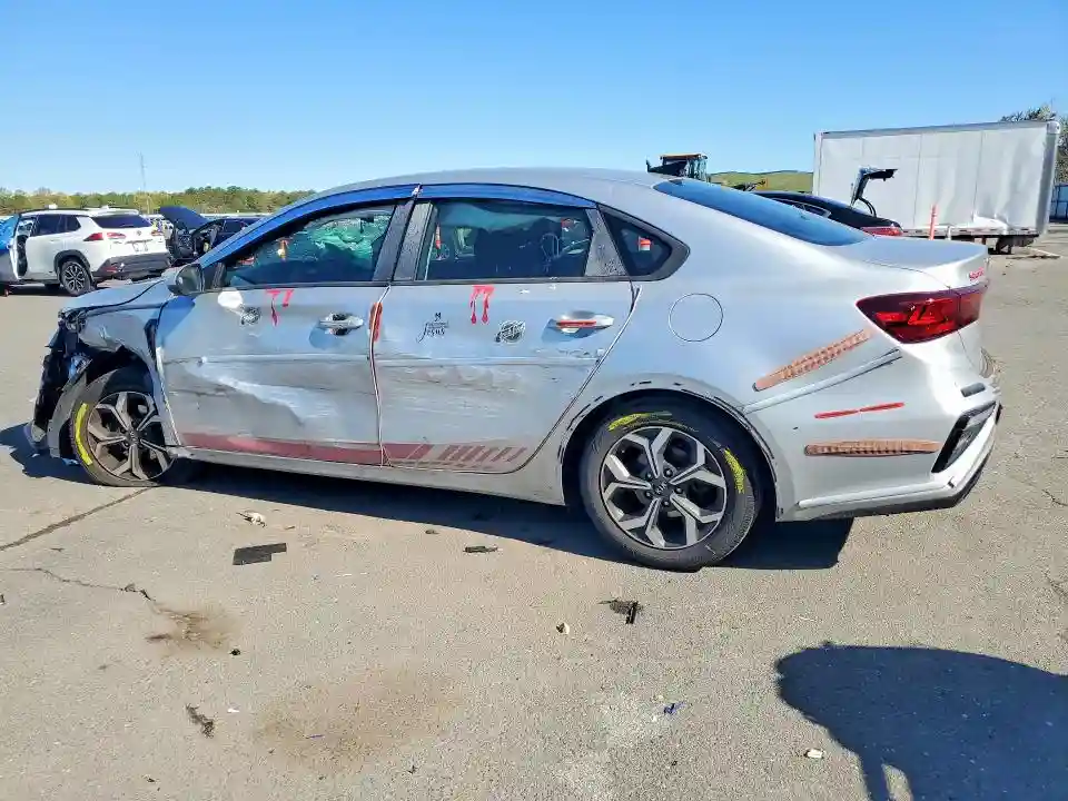 3KPF24AD1KE022225 2019 KIA FORTE-1