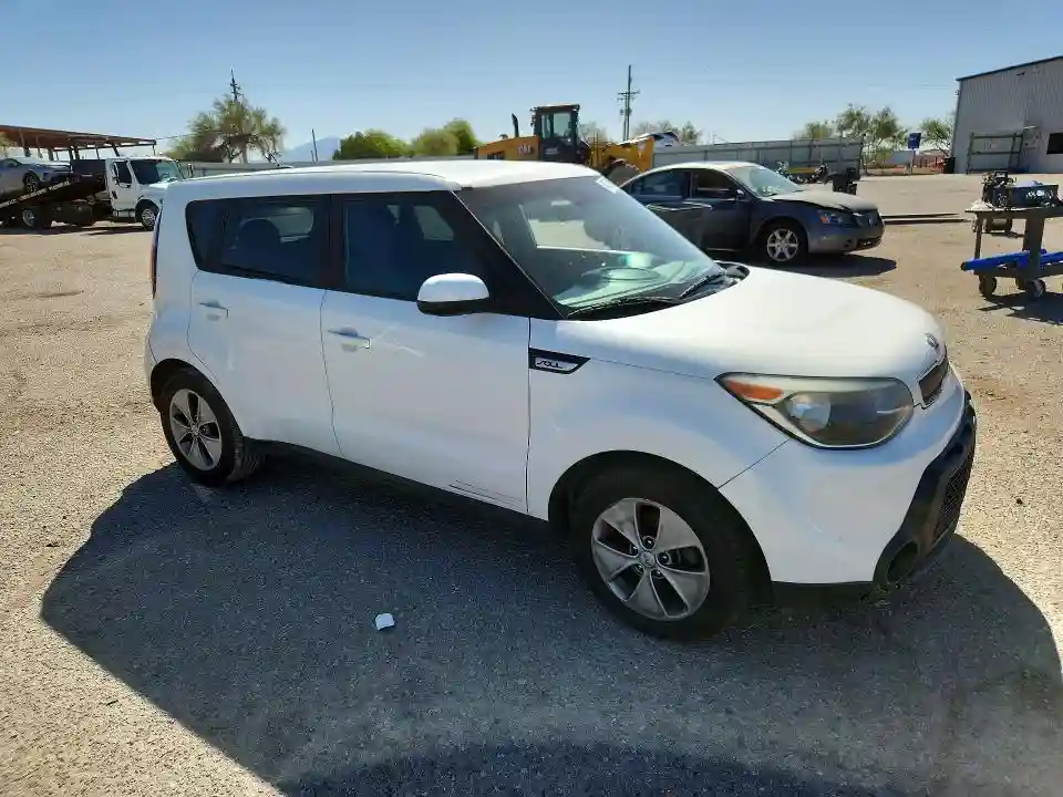 KNDJN2A23F7231489 2015 KIA SOUL BASE-3