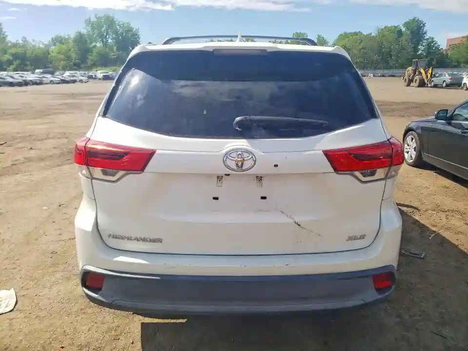 5TDKZRFH3KS553905 2019 TOYOTA HIGHLANDER-5