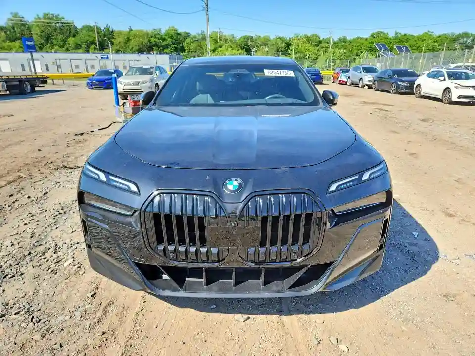 WBA23EH08RCP36954 2024 BMW 7 SERIES-4
