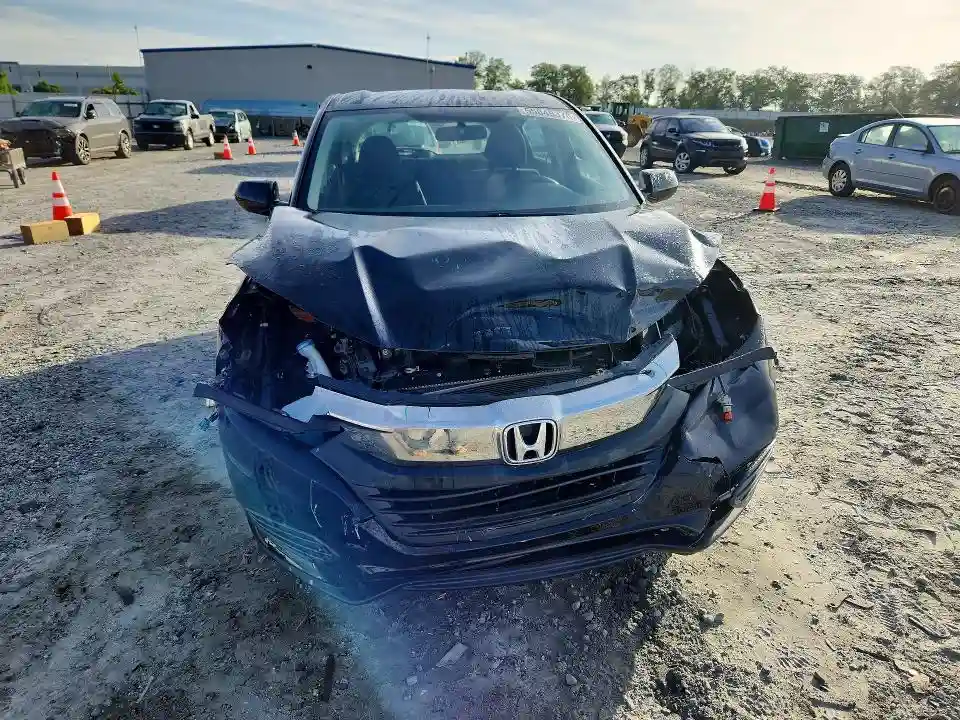 3CZRU5H3XMM730390 2021 HONDA HR-V-4