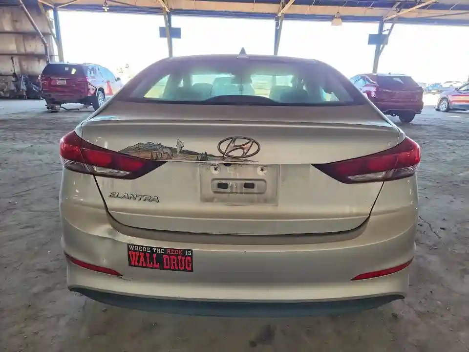 5NPD84LF6JH309638 2018 HYUNDAI ELANTRA-5
