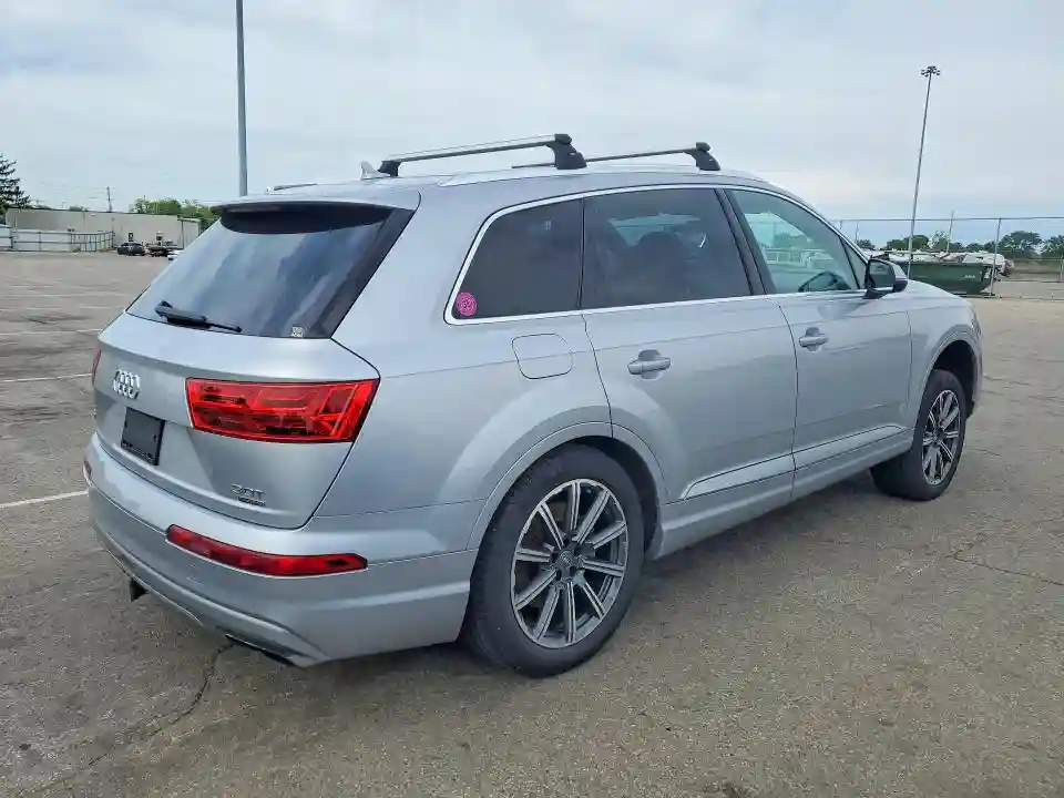 WA1VAAF71JD019111 2018 AUDI Q7-2